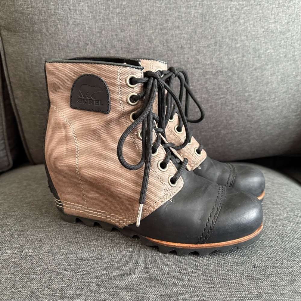 Sorel Women’s PDX Wedge Ankle Boots - Size 8